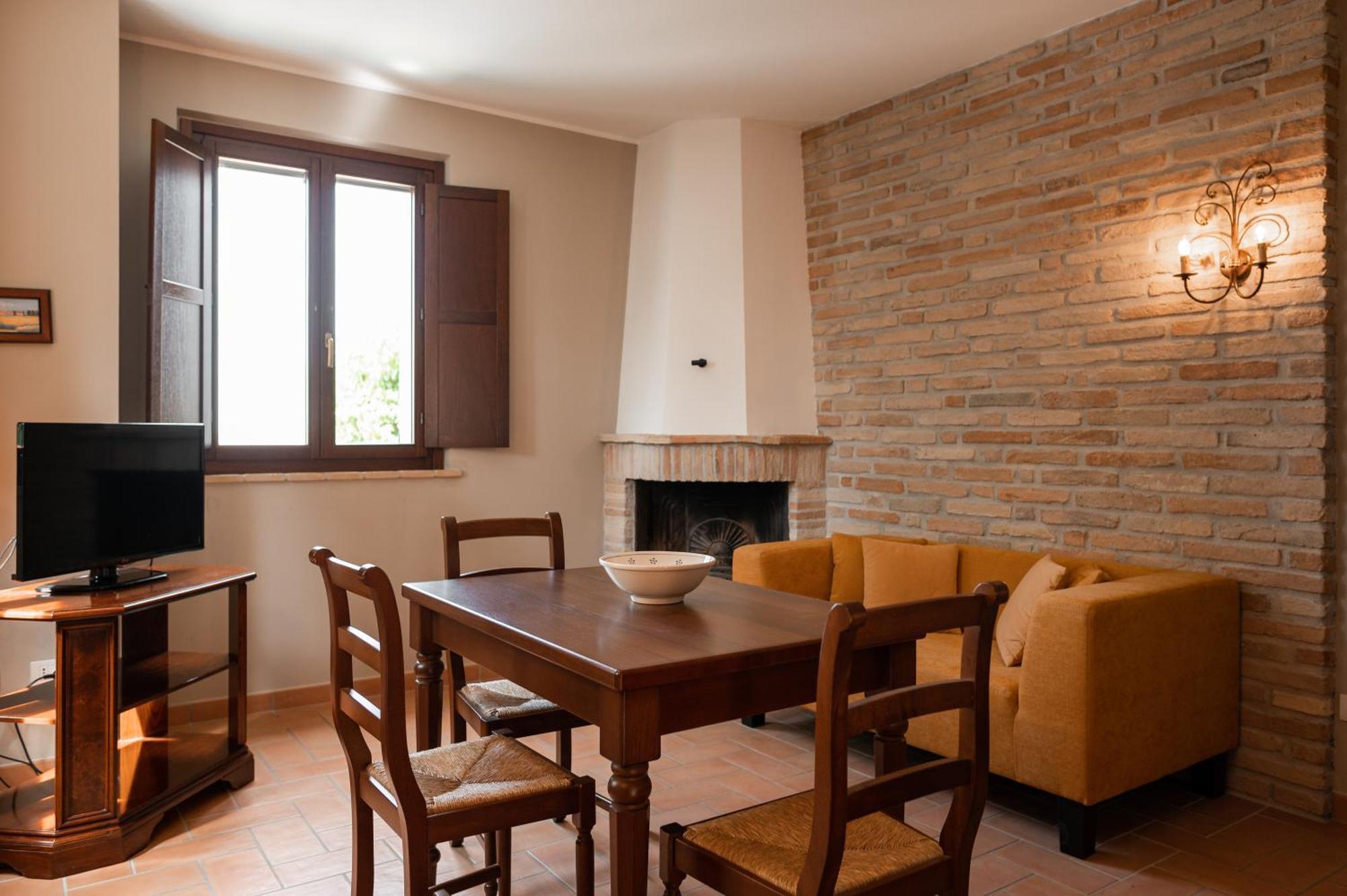 Poggio Antico Apartman Monte San Vito Kültér fotó