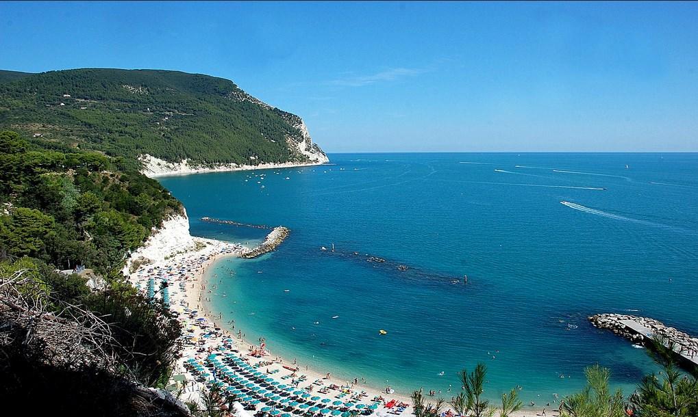 Poggio Antico Apartman Monte San Vito Kültér fotó